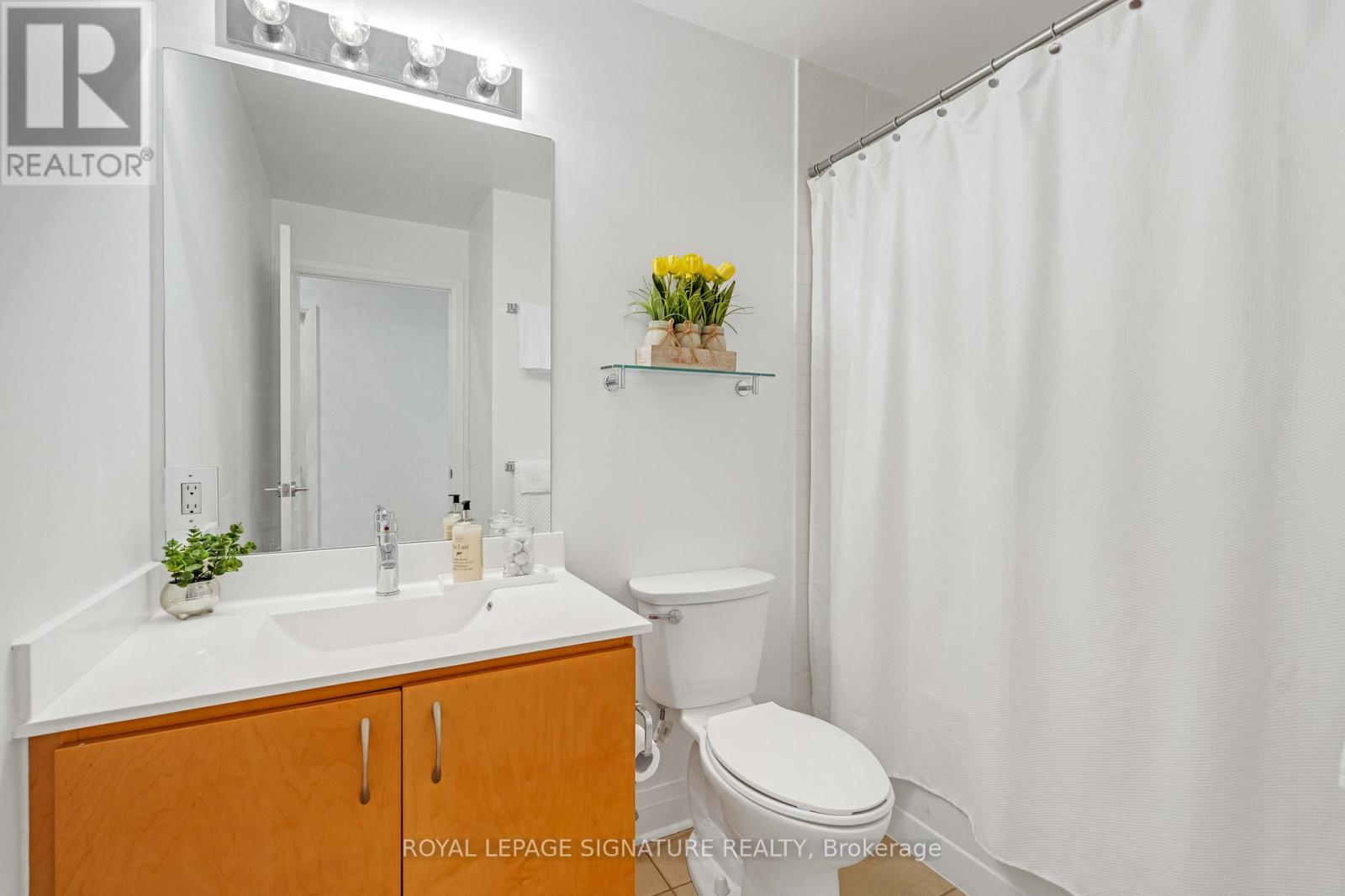 203 - 1 Hurontario Street, Mississauga, Ontario  L5G 0A3 - Photo 16 - W12477771