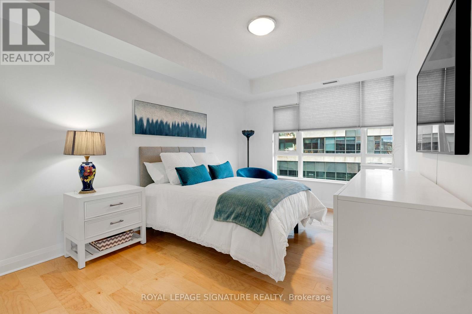 203 - 1 Hurontario Street, Mississauga, Ontario  L5G 0A3 - Photo 18 - W12477771