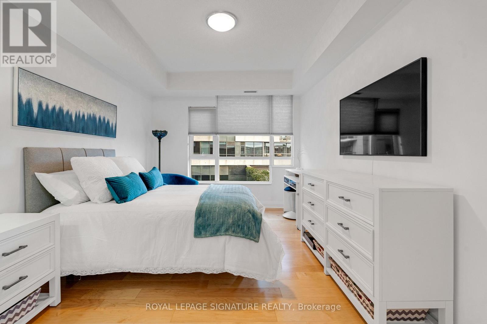 203 - 1 Hurontario Street, Mississauga, Ontario  L5G 0A3 - Photo 19 - W12477771