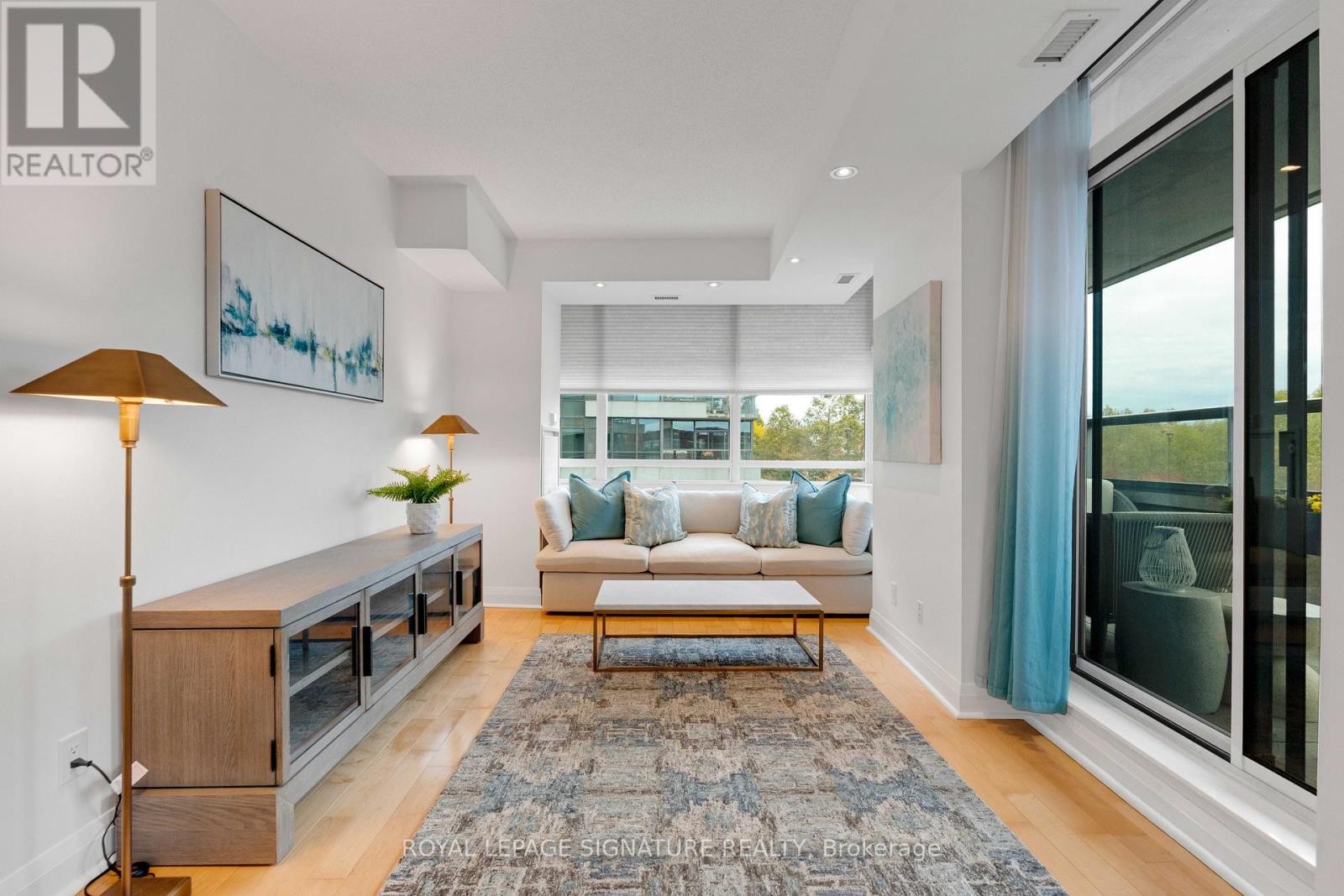 203 - 1 Hurontario Street, Mississauga, Ontario  L5G 0A3 - Photo 8 - W12477771