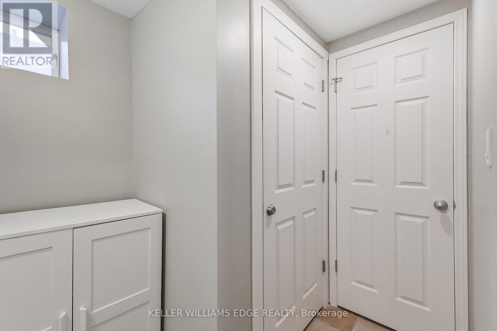 2 - 672 Castleguard Crescent, Burlington, Ontario  L7N 2W6 - Photo 24 - W12488246