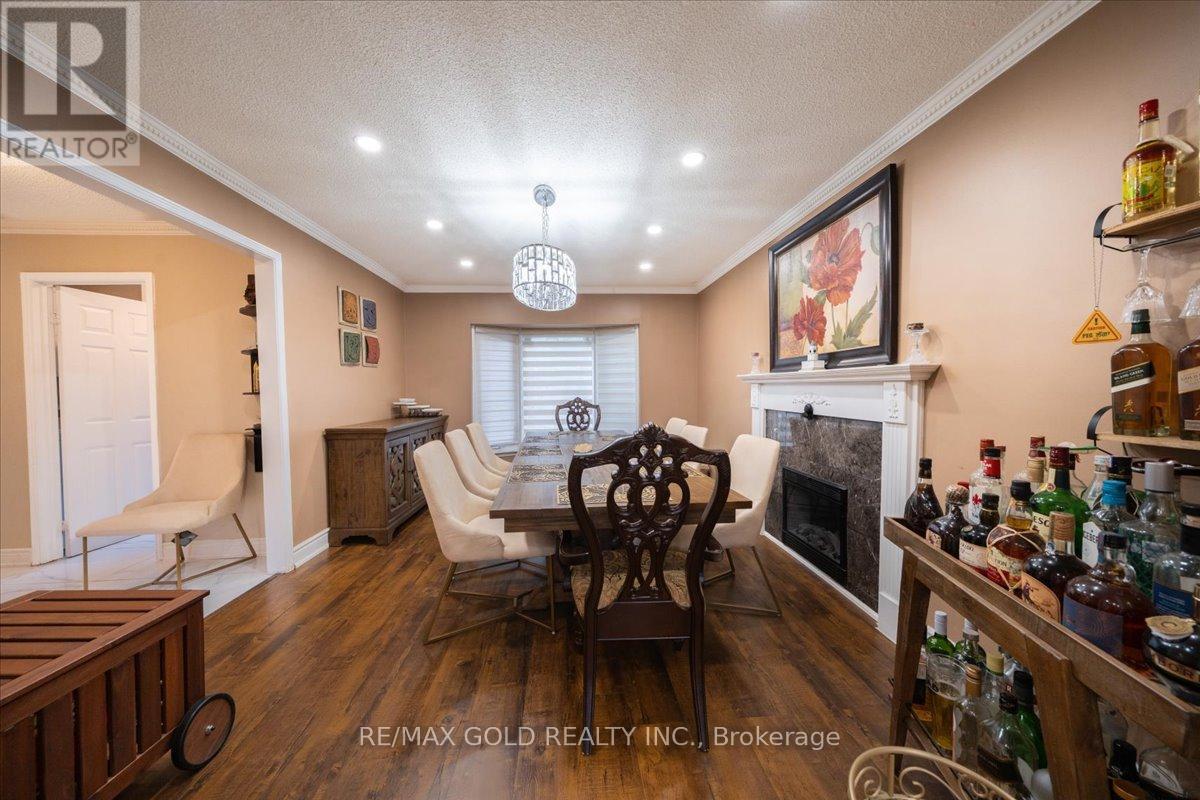 92 Jaffa Drive, Brampton, Ontario  L6S 4C6 - Photo 18 - W12538290