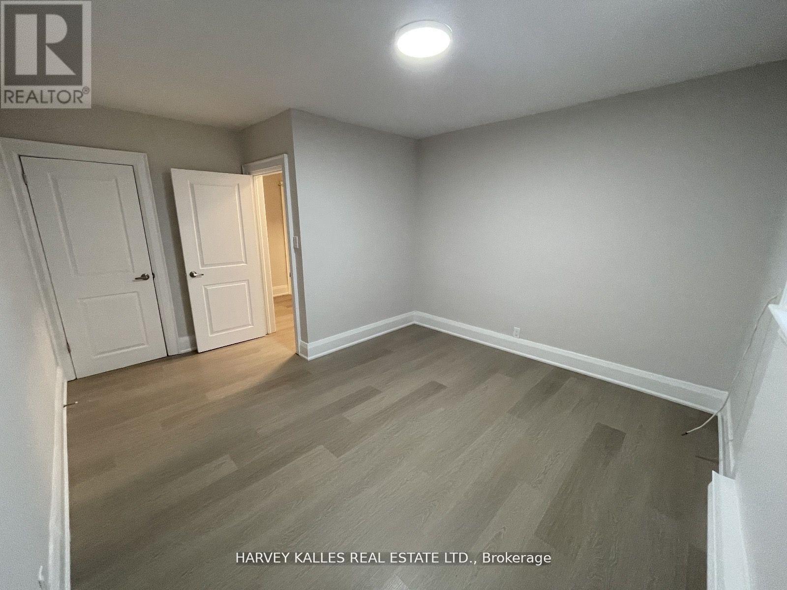 2 - 320 Lonsdale Road, Toronto, Ontario  M4V 1X4 - Photo 8 - C12653452