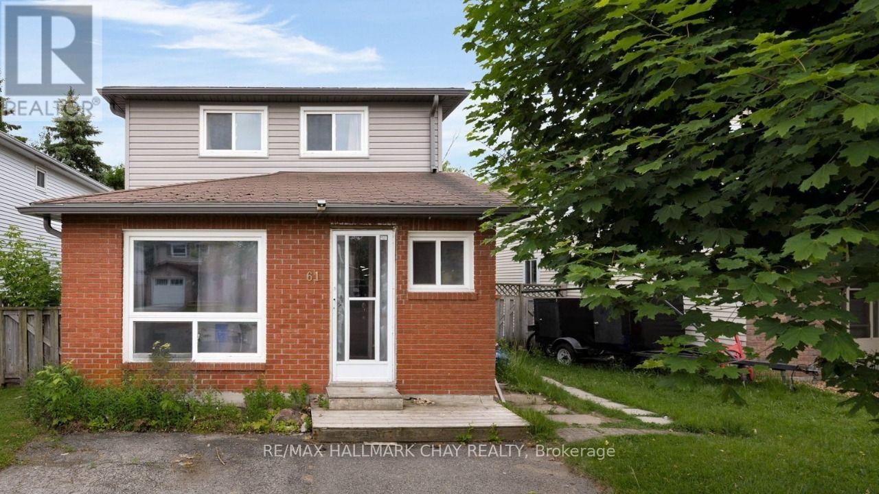 61 CORBETT DRIVE, Barrie, Ontario