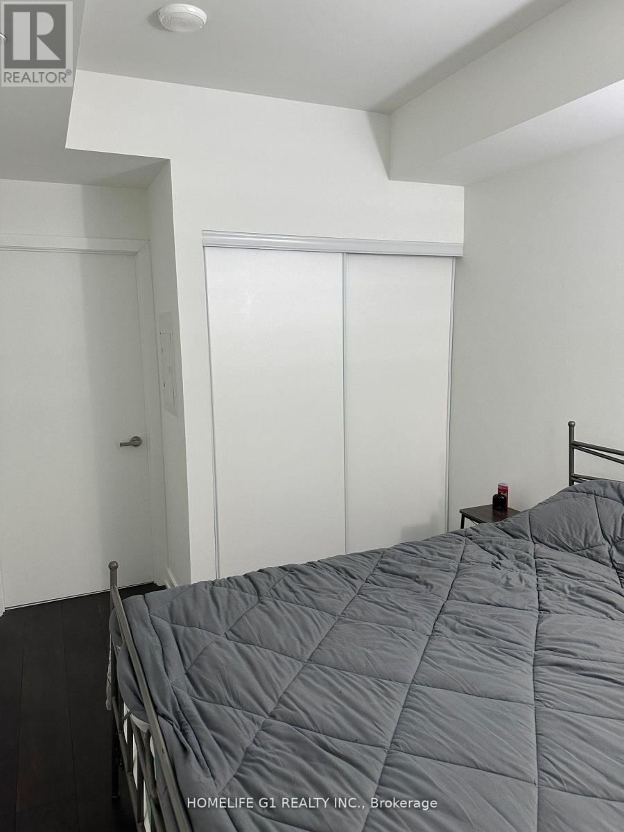 316 - 28 Ann Street, Mississauga, Ontario  L5G 0E1 - Photo 4 - W12653466