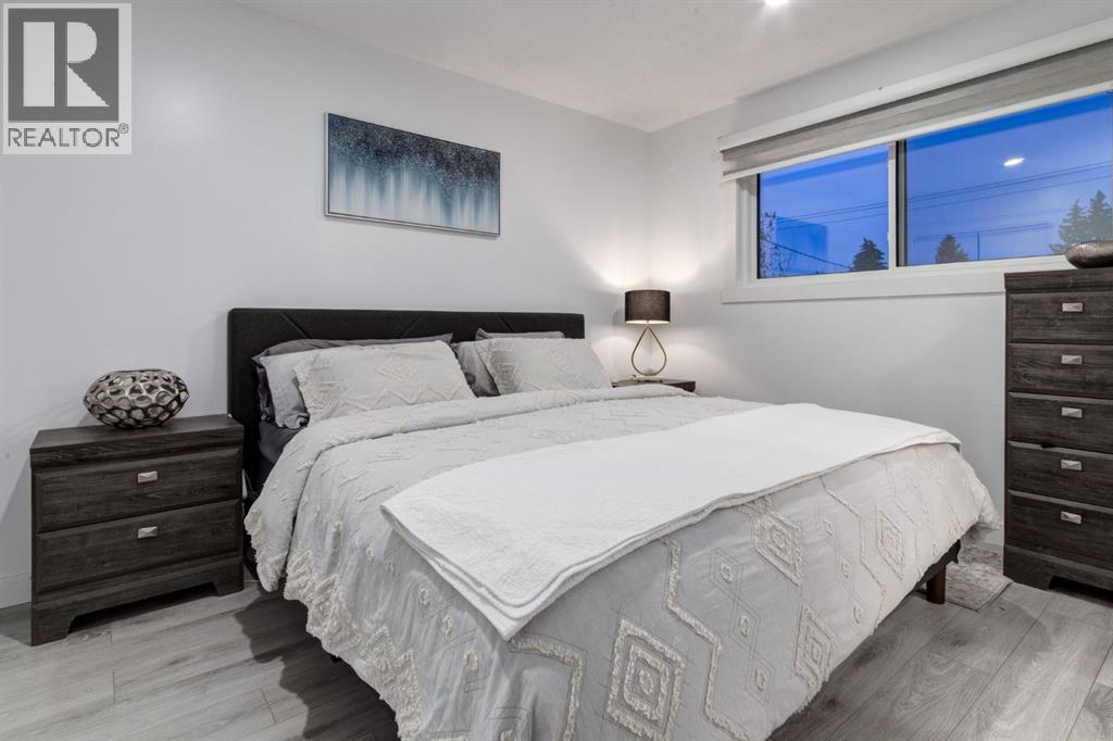 5 Sydney Drive Sw, Calgary, Alberta  T2W 0S7 - Photo 18 - A2269400