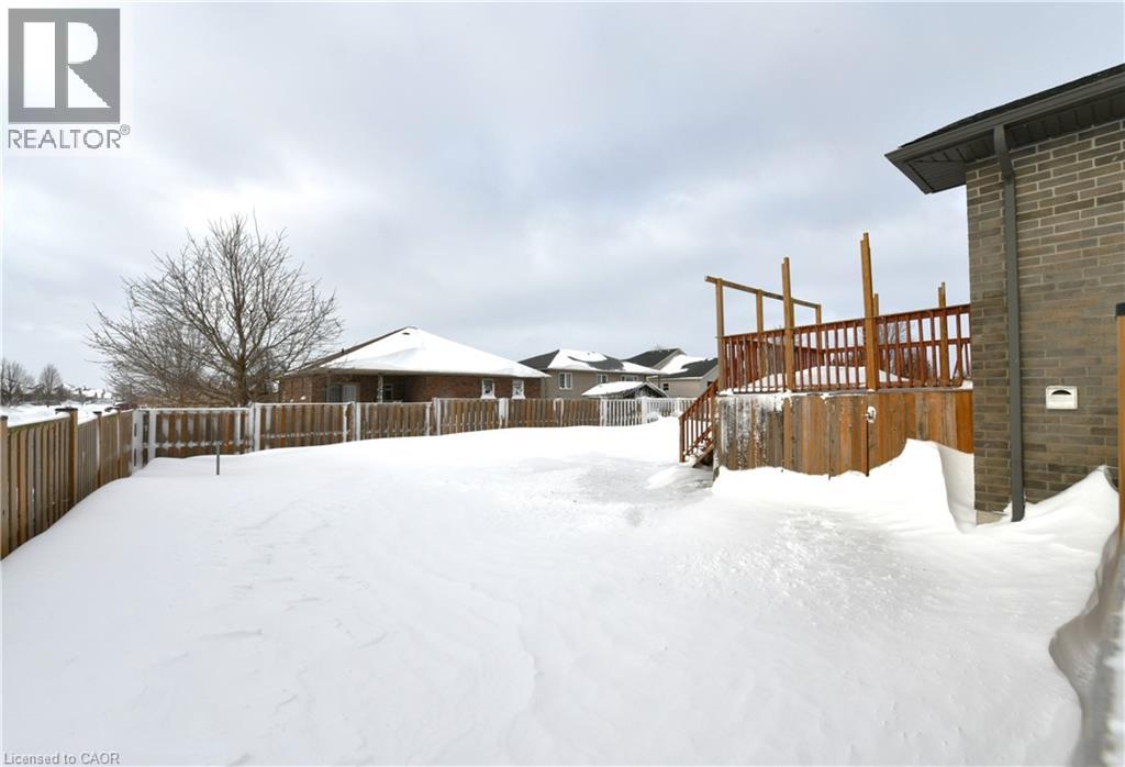 13 Forbes Crescent, Listowel, Ontario  N4W 0B3 - Photo 2 - 40785818