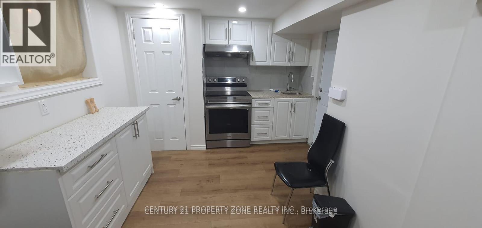 BSMT - 68 HOSKINS SQUARE, Brampton, Ontario