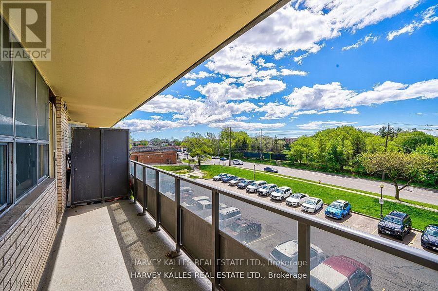 614 - 2000 Sheppard Avenue W, Toronto, Ontario  M3N 1A2 - Photo 32 - W12653514