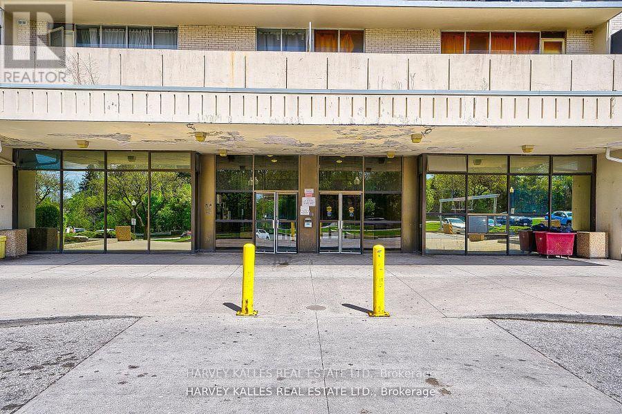 614 - 2000 Sheppard Avenue W, Toronto, Ontario  M3N 1A2 - Photo 4 - W12653514