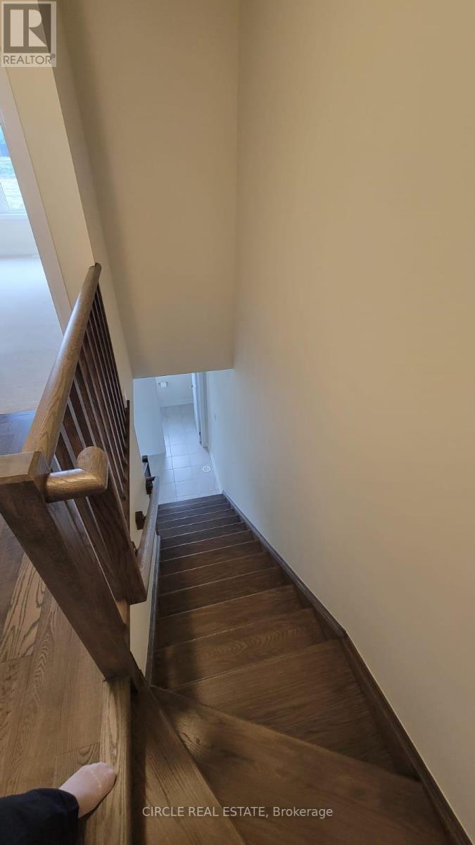 21 Melody Lane, Thorold, Ontario  L3B 5N5 - Photo 10 - X12653508