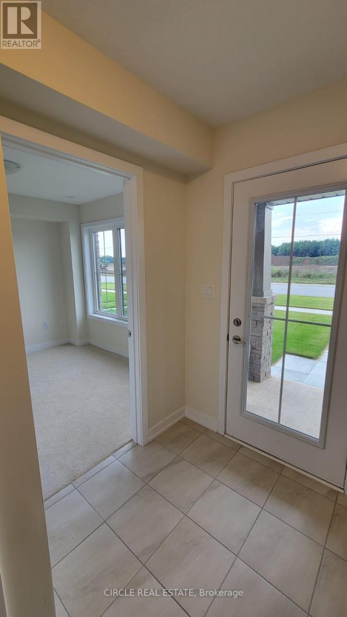 21 Melody Lane, Thorold, Ontario  L3B 5N5 - Photo 4 - X12653508