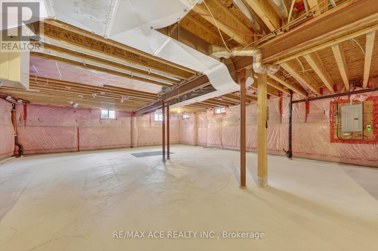 26 Newhouse Boulevard, Caledon, Ontario  L7C 4A1 - Photo 38 - W12653260