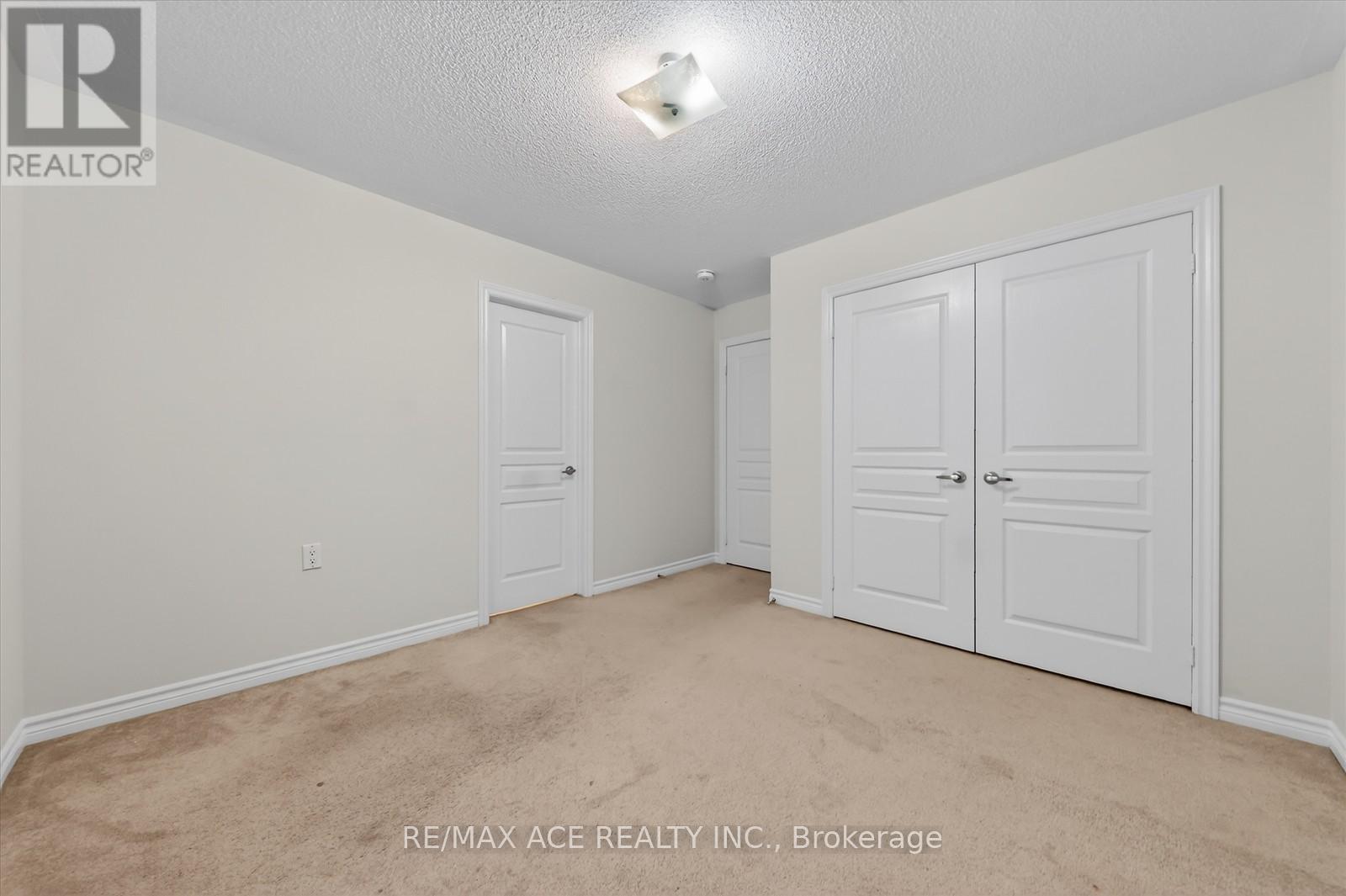 26 Newhouse Boulevard, Caledon, Ontario  L7C 4A1 - Photo 34 - W12653260