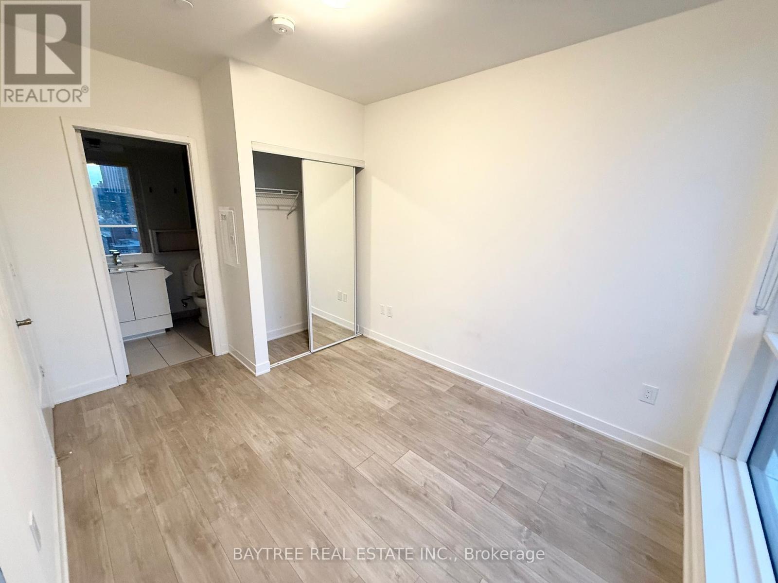 1053 - 121 Lower Sherbourne Street, Toronto, Ontario  M5A 0W8 - Photo 12 - C12653536