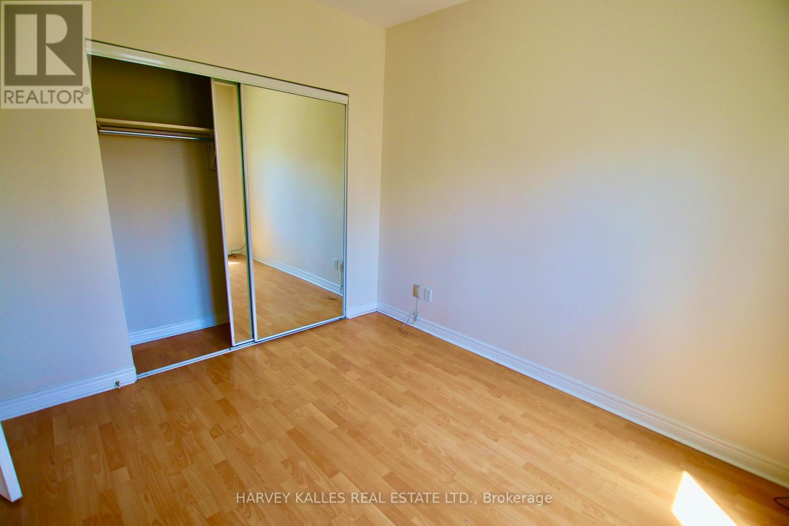 2 - 775 Ossington Avenue, Toronto, Ontario  M6G 3T8 - Photo 12 - W12653524