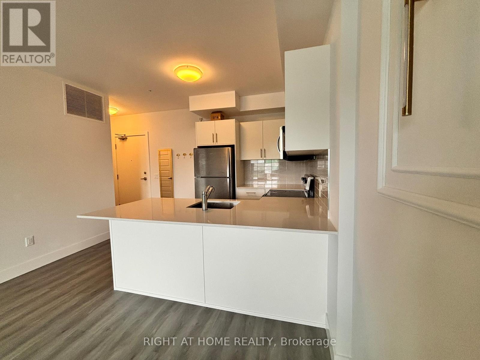 302 - 1000 Lackner Place E, Kitchener, Ontario  N2A 0L9 - Photo 6 - X12653532