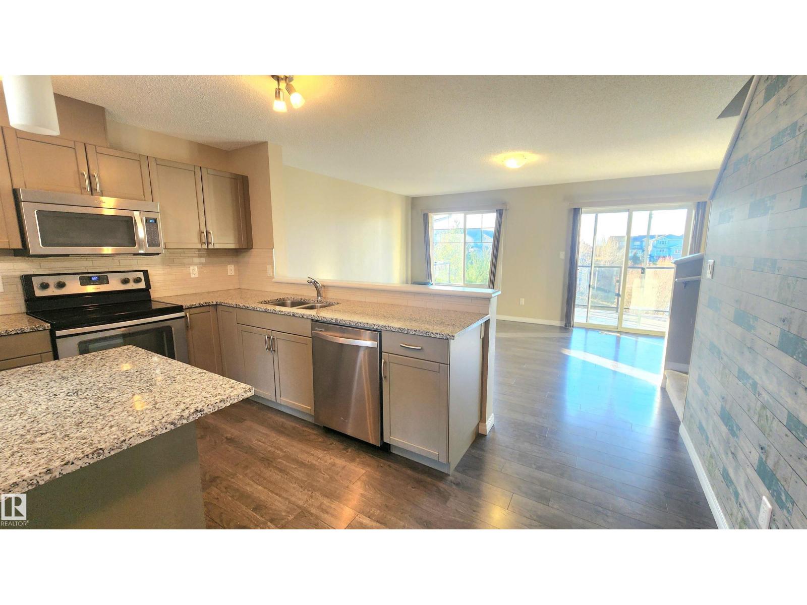 #32 1030 Chappelle Bv Sw, Edmonton, Alberta  T6W 2K7 - Photo 10 - E4465835