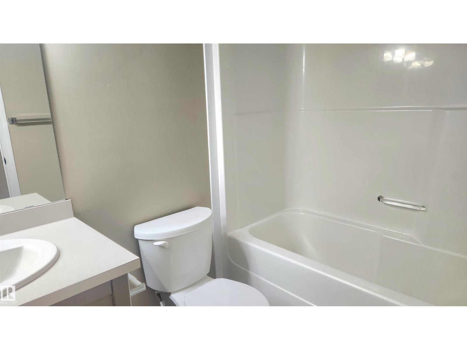 #32 1030 Chappelle Bv Sw, Edmonton, Alberta  T6W 2K7 - Photo 29 - E4465835