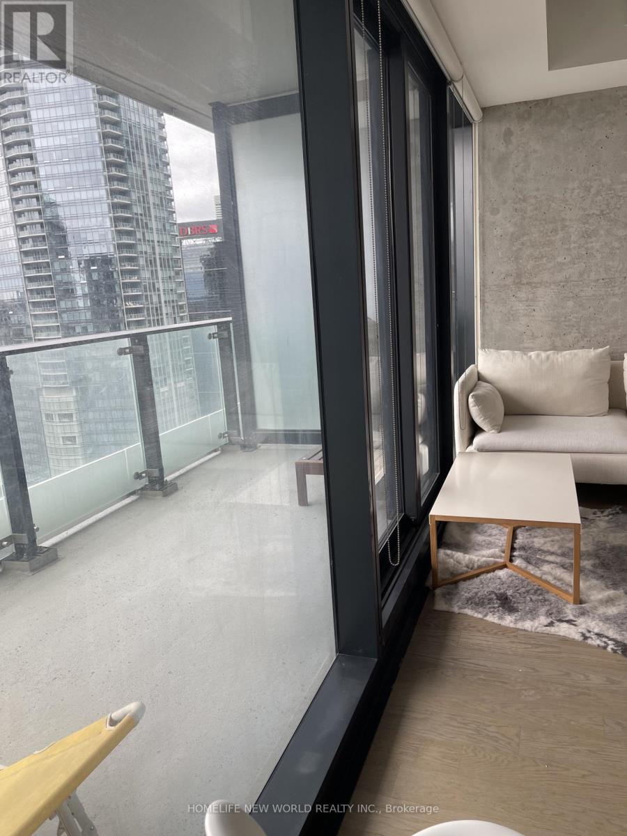 2302 - 224 King Street, Toronto, Ontario  M5V 1H8 - Photo 11 - C12653542