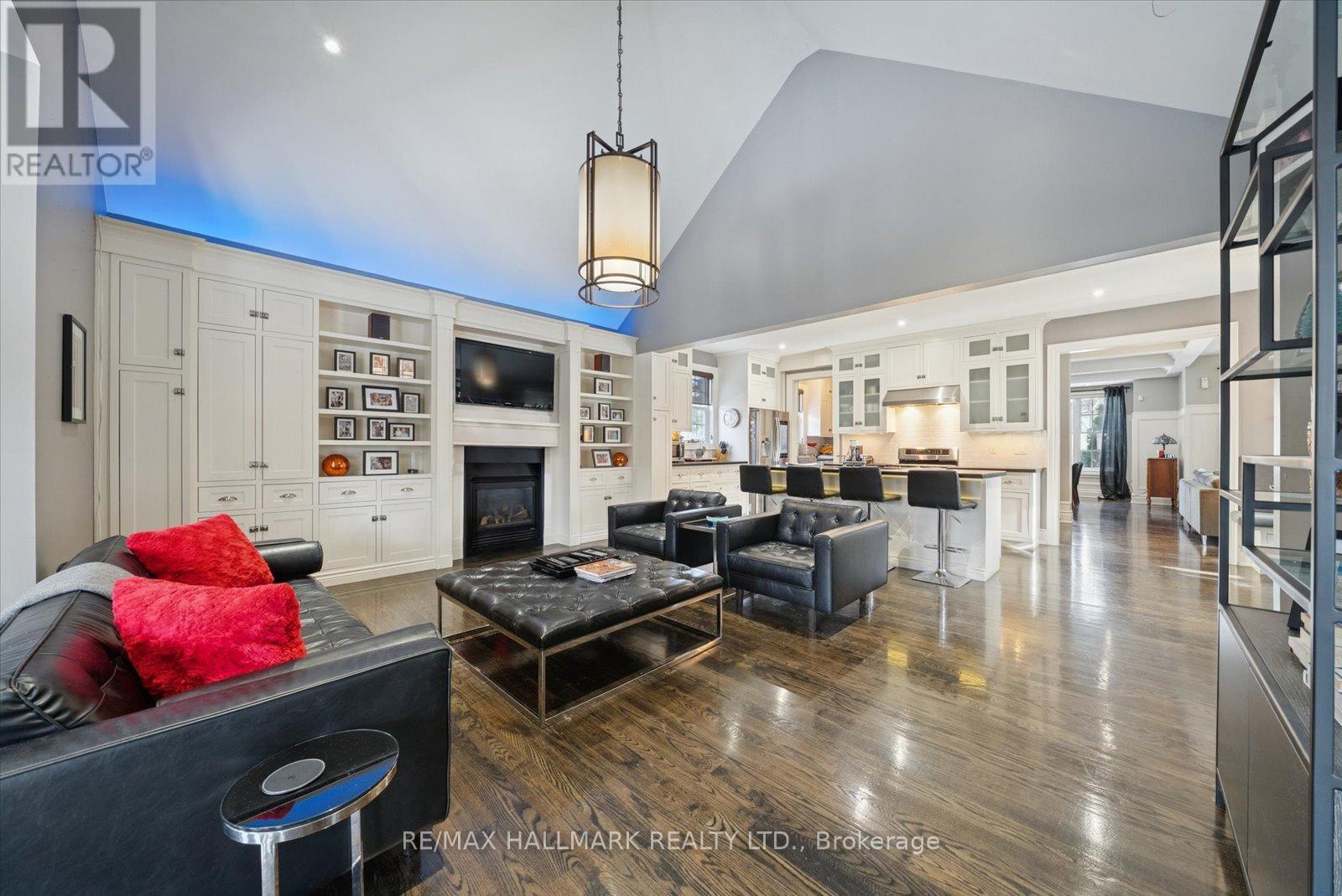 312 Main Street, Markham (Unionville), Ontario  L3R 2H2 - Photo 7 - N12653552