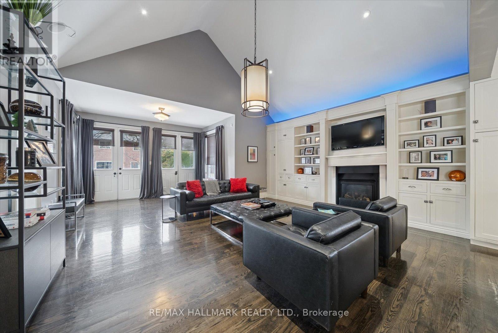 312 Main Street, Markham (Unionville), Ontario  L3R 2H2 - Photo 8 - N12653552