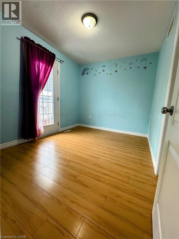 55 Mooregate Crescent Unit# 9, Kitchener, Ontario  N2M 0A6 - Photo 12 - 40795244