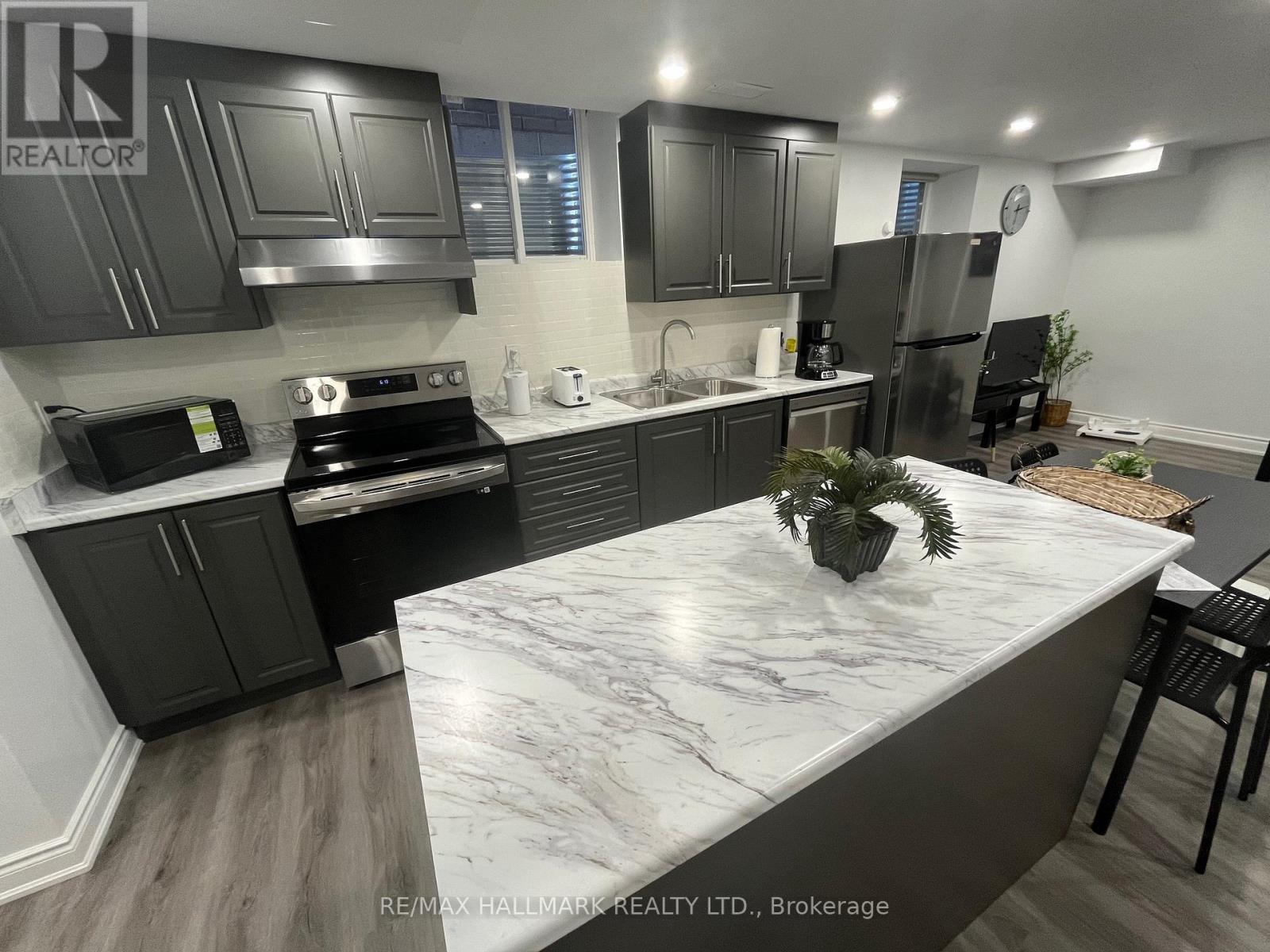 Basement - 24 San Felice Lane, Hamilton, Ontario  L9B 0B5 - Photo 16 - X12653550