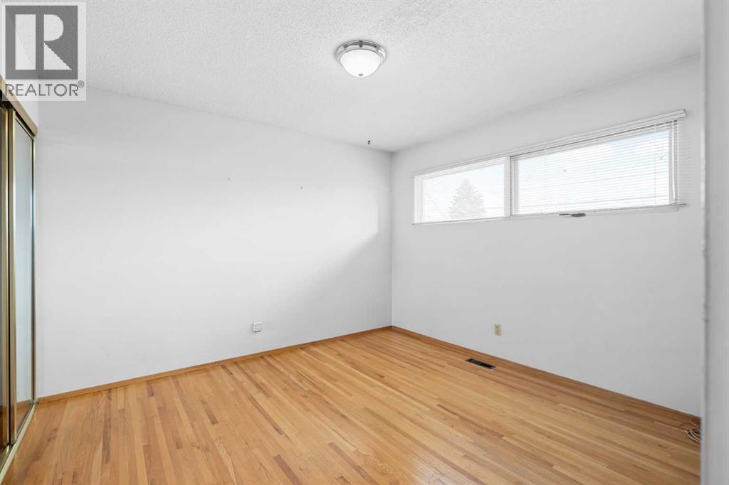 10727 Mapleglen Crescent Se, Calgary, Alberta  T2J 1X1 - Photo 24 - A2273607