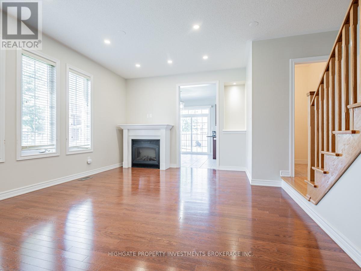 4399 Trail Blazer Way, Mississauga, Ontario  L5R 0C4 - Photo 7 - W12653576