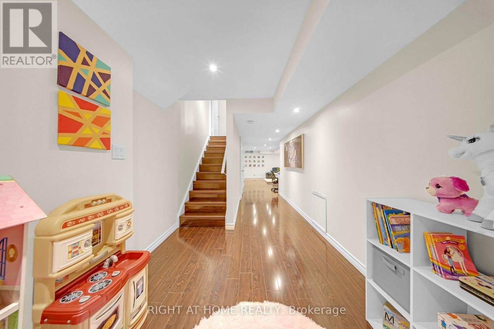 51 Lorenzo Circle, Brampton, Ontario  L6R 3N4 - Photo 30 - W12653582