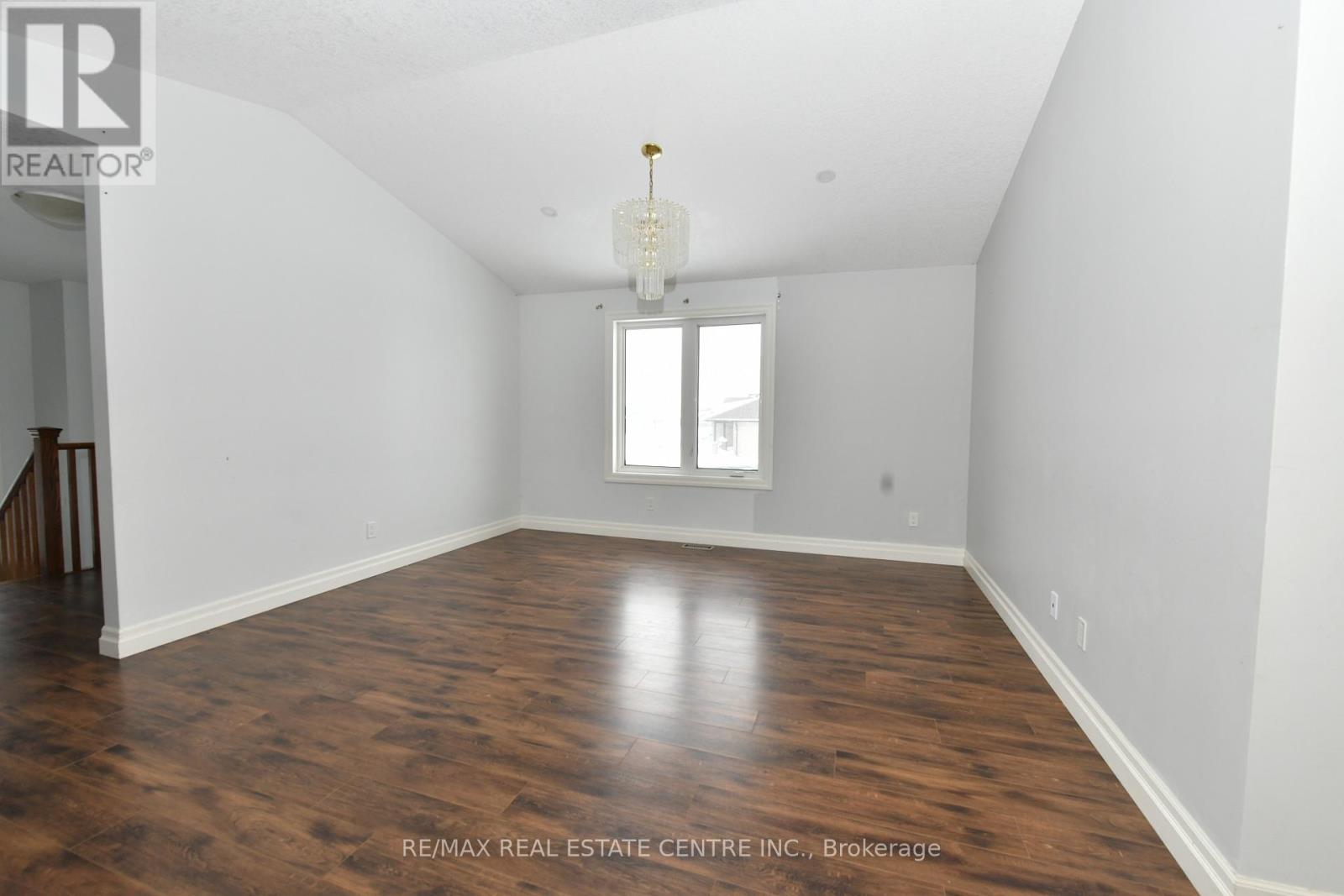 13 Forbes Crescent, North Perth, Ontario  N4W 0B3 - Photo 4 - X12653560