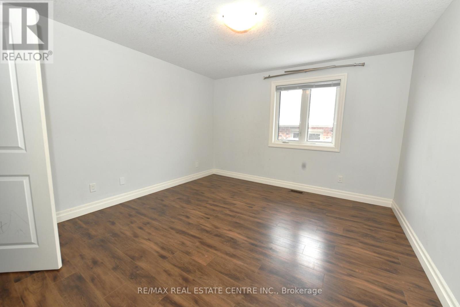 13 Forbes Crescent, North Perth, Ontario  N4W 0B3 - Photo 6 - X12653560