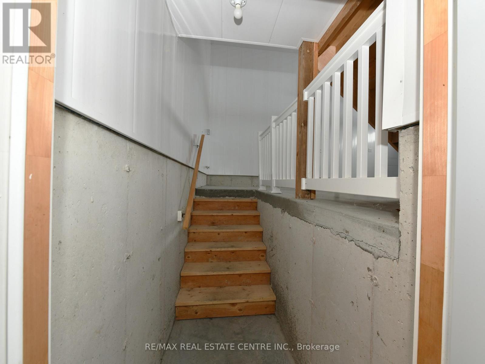 13 Forbes Crescent, North Perth, Ontario  N4W 0B3 - Photo 8 - X12653560