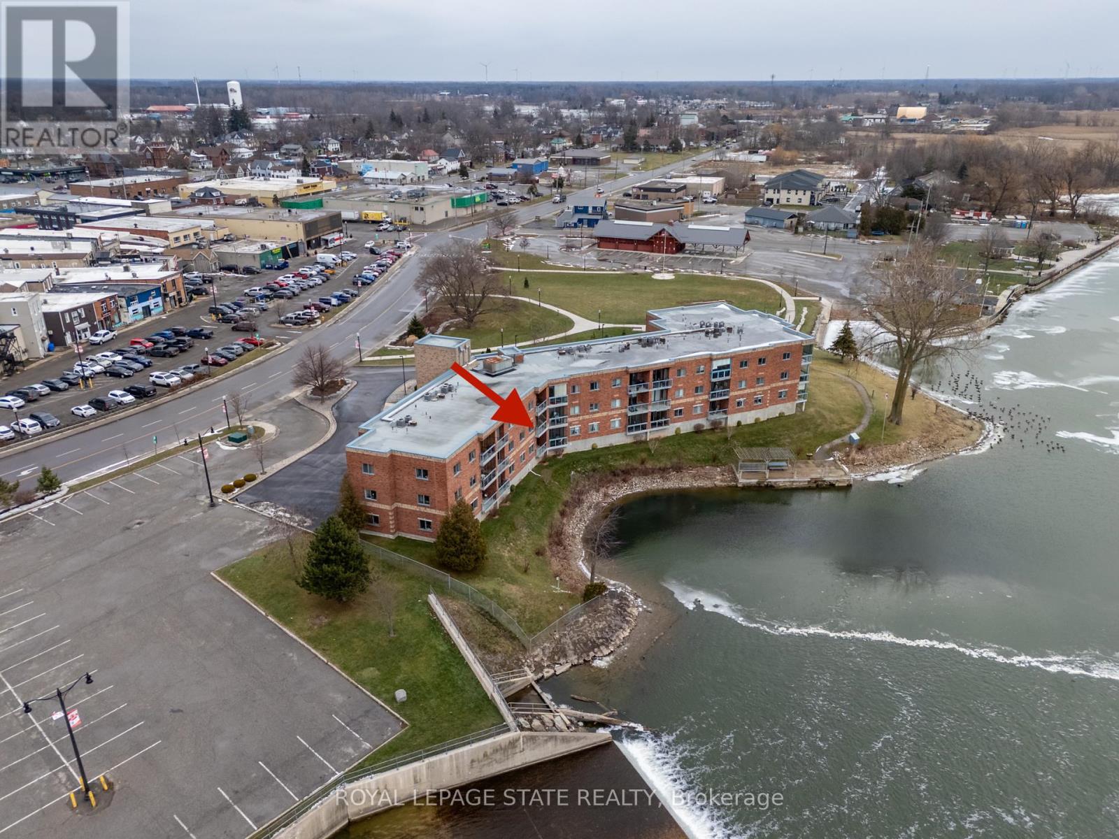 203 - 210 Main Street E, Haldimand, Ontario  N1A 3G7 - Photo 3 - X12653562