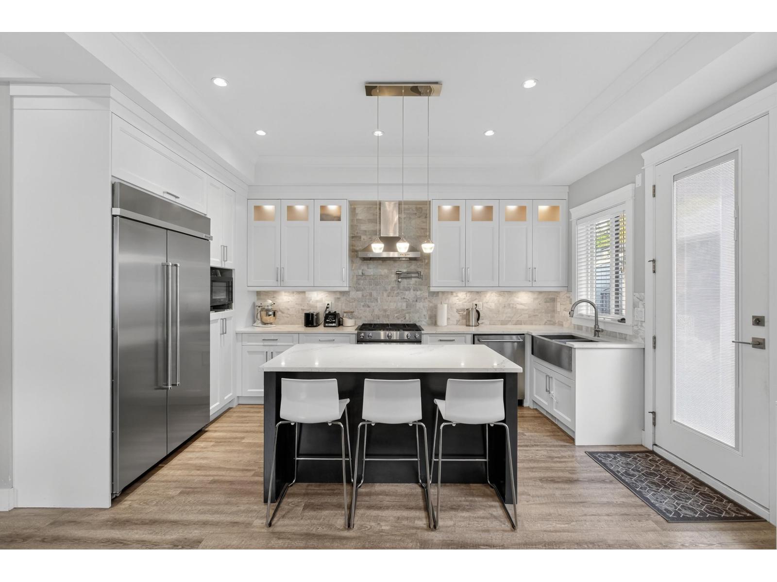 2926 160 STREET, Surrey, British Columbia