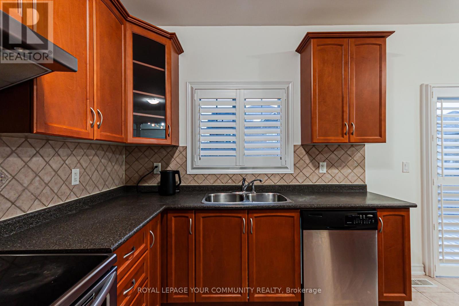 338 Golden Orchard Road, Vaughan, Ontario  L6A 0N5 - Photo 17 - N12653590