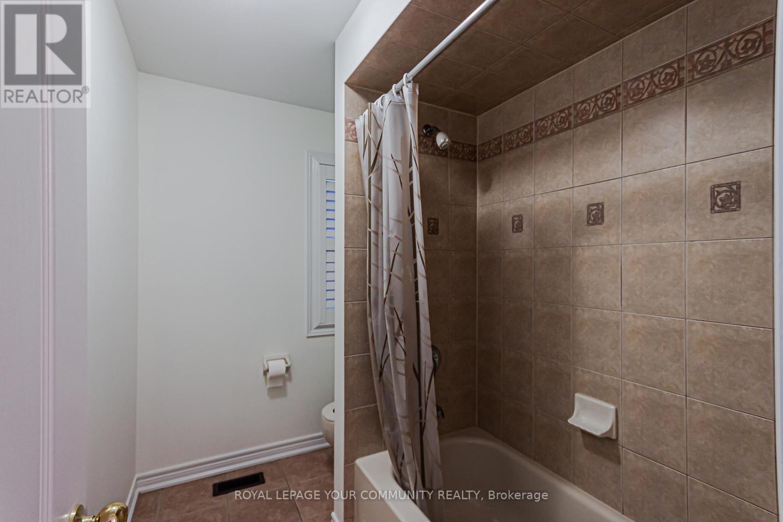 338 Golden Orchard Road, Vaughan, Ontario  L6A 0N5 - Photo 42 - N12653590