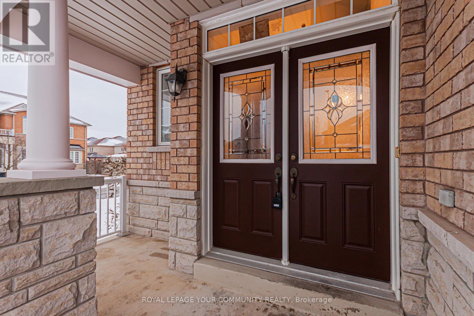 338 Golden Orchard Road, Vaughan, Ontario  L6A 0N5 - Photo 5 - N12653590