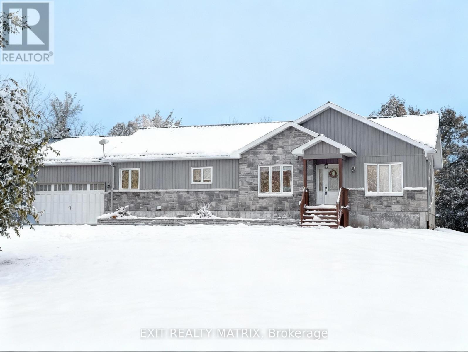 1991 THIBAULT COURT, North Dundas, Ontario