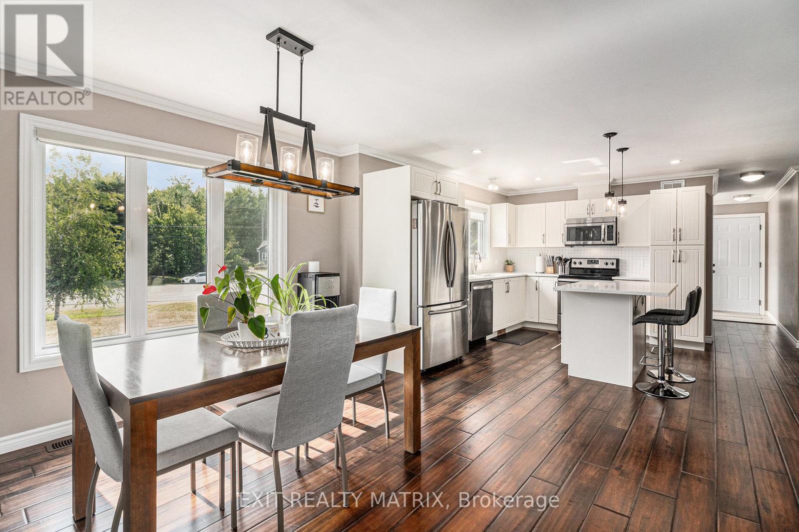 1991 Thibault Court, North Dundas, Ontario  K0C 1H0 - Photo 14 - X12653600