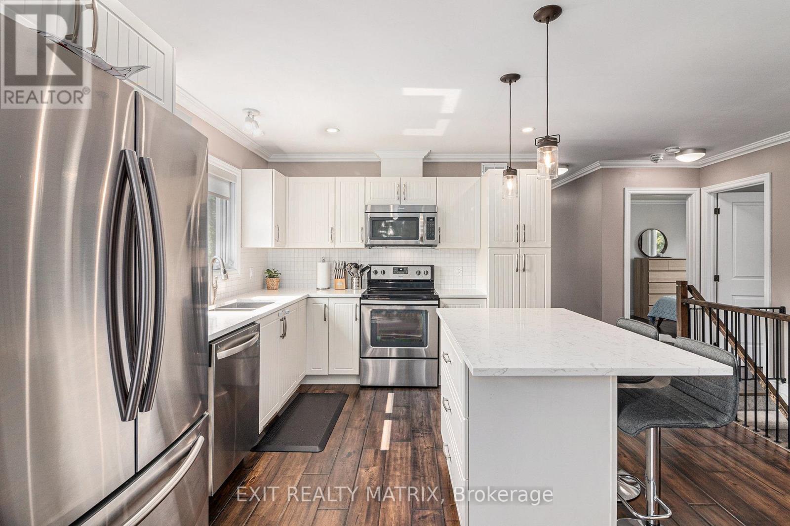 1991 Thibault Court, North Dundas, Ontario  K0C 1H0 - Photo 18 - X12653600