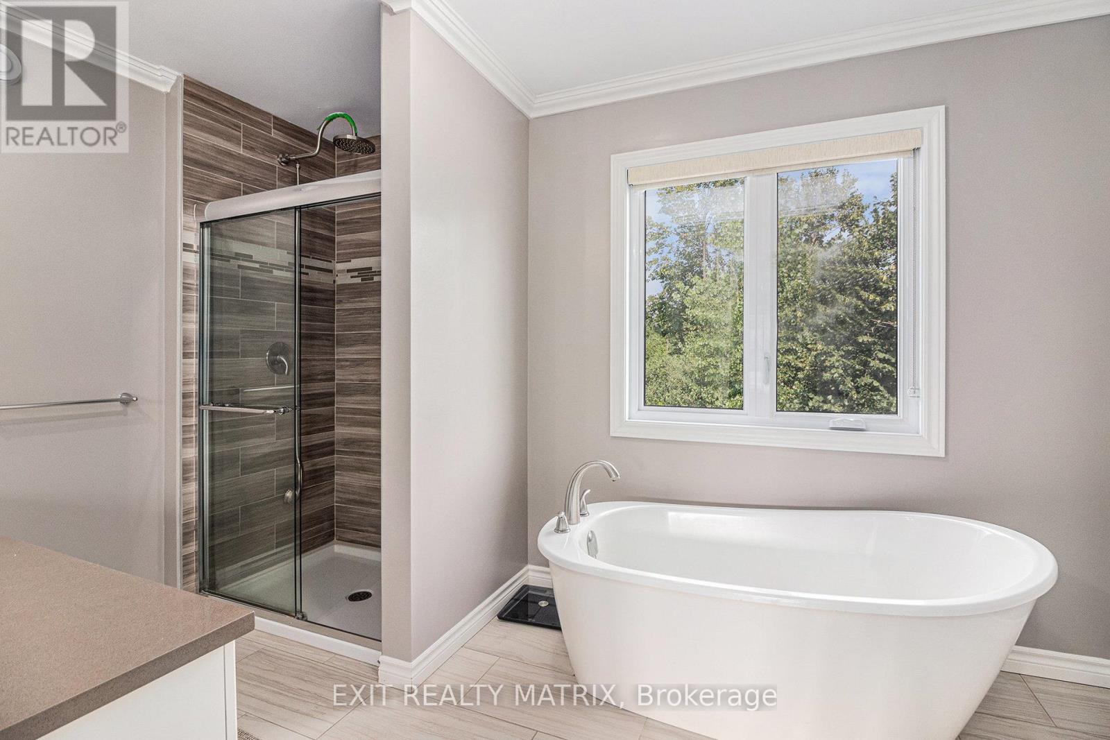 1991 Thibault Court, North Dundas, Ontario  K0C 1H0 - Photo 25 - X12653600