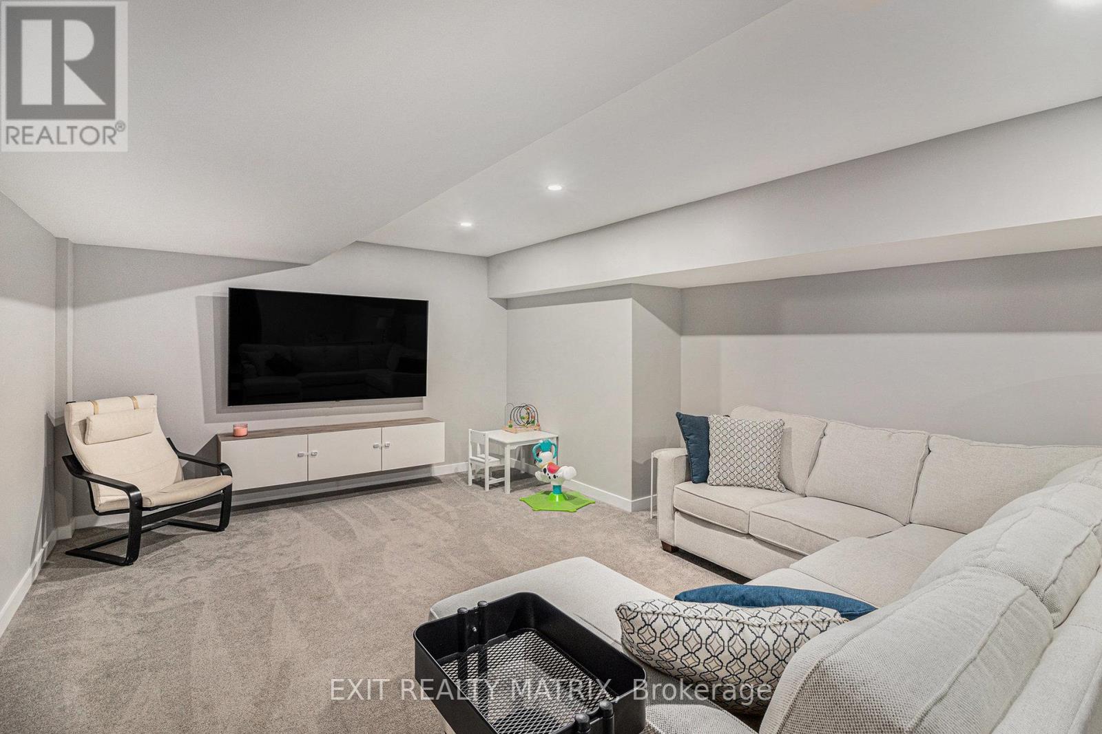 1991 Thibault Court, North Dundas, Ontario  K0C 1H0 - Photo 31 - X12653600