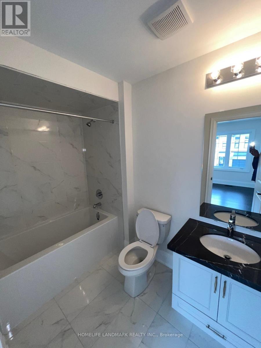 48 Plank Road, Bradford West Gwillimbury, Ontario  L9N 1B4 - Photo 18 - N12653602