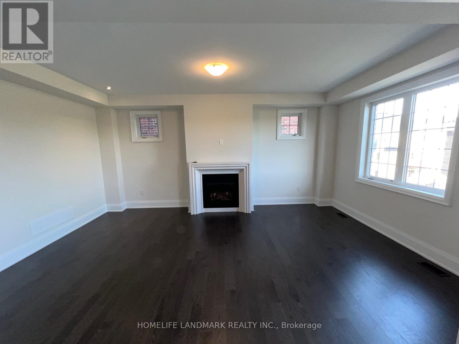 48 Plank Road, Bradford West Gwillimbury, Ontario  L9N 1B4 - Photo 5 - N12653602