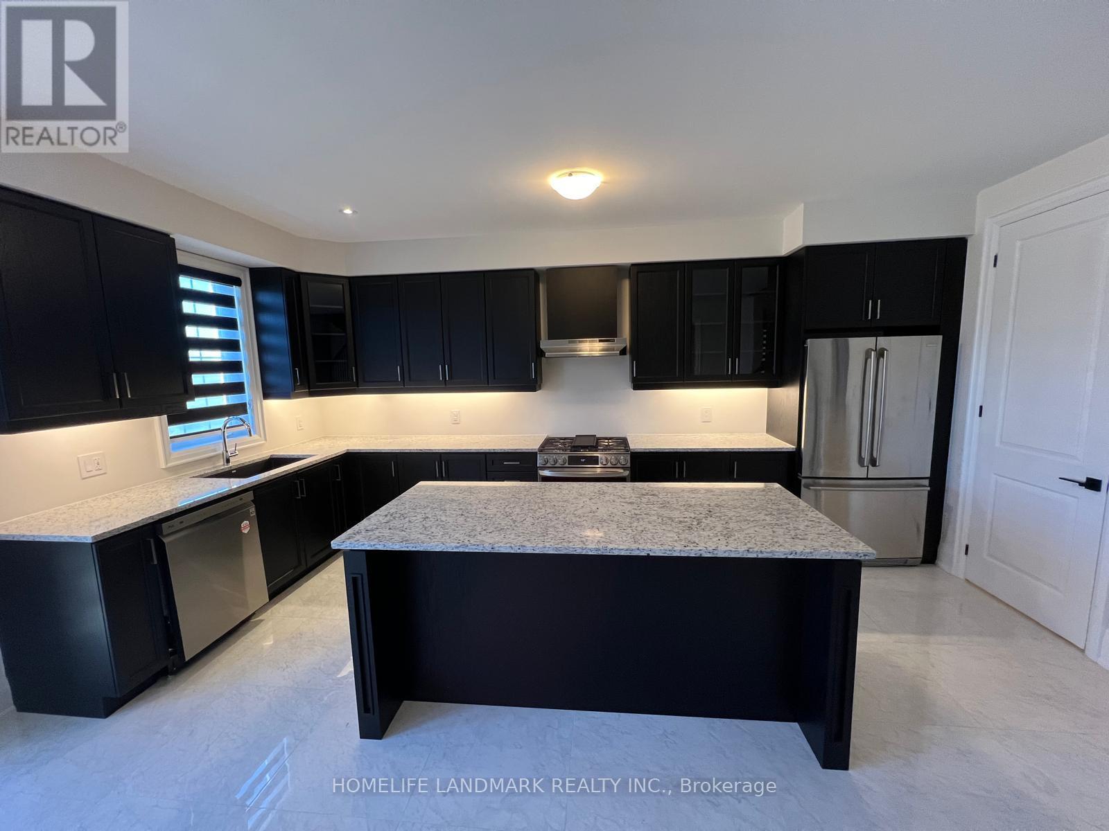 48 Plank Road, Bradford West Gwillimbury, Ontario  L9N 1B4 - Photo 7 - N12653602