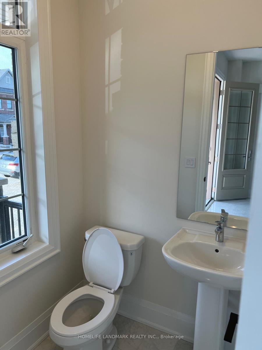 48 Plank Road, Bradford West Gwillimbury, Ontario  L9N 1B4 - Photo 8 - N12653602