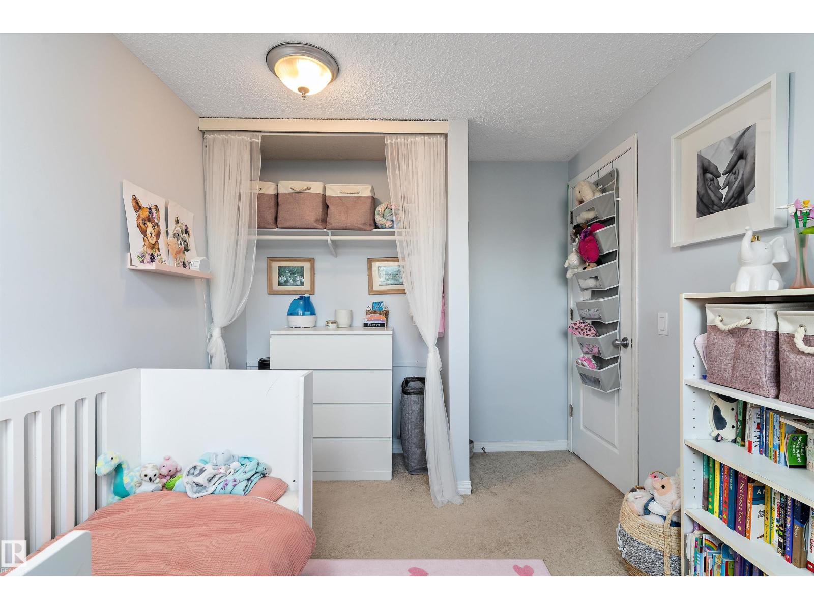 3320 48 St Nw, Edmonton, Alberta  T6L 4J1 - Photo 23 - E4465733