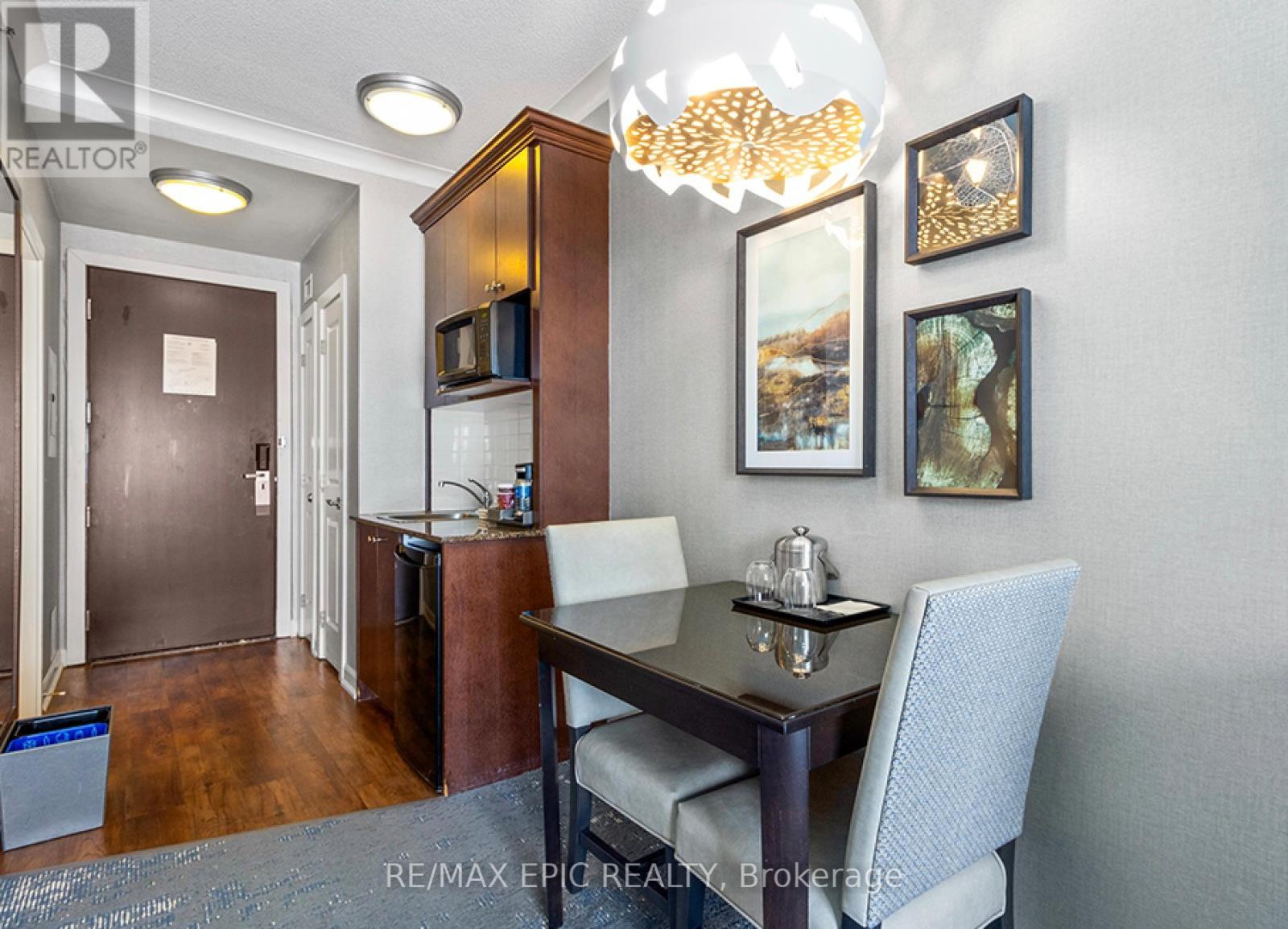 #252 - 220 Gord Canning Drive, Blue Mountains, Ontario  L9Y 0V2 - Photo 13 - X12612324